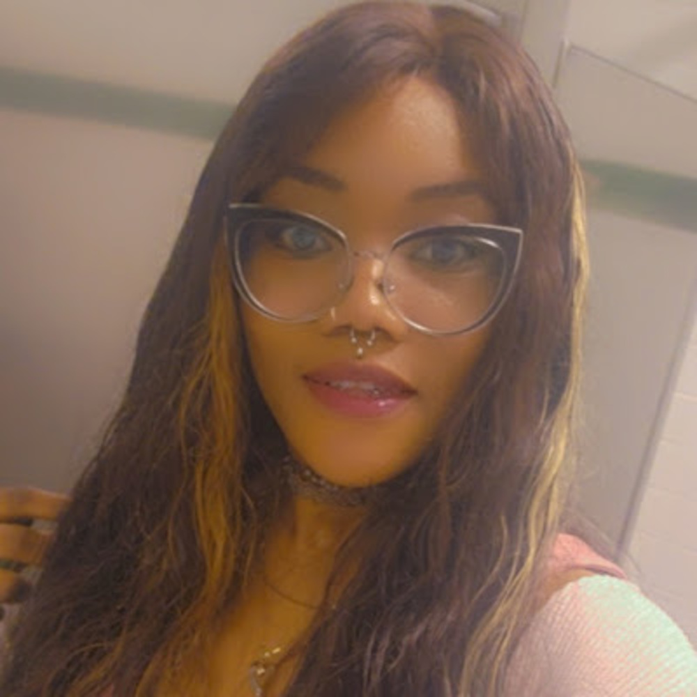 Meet your Posher, Liline
